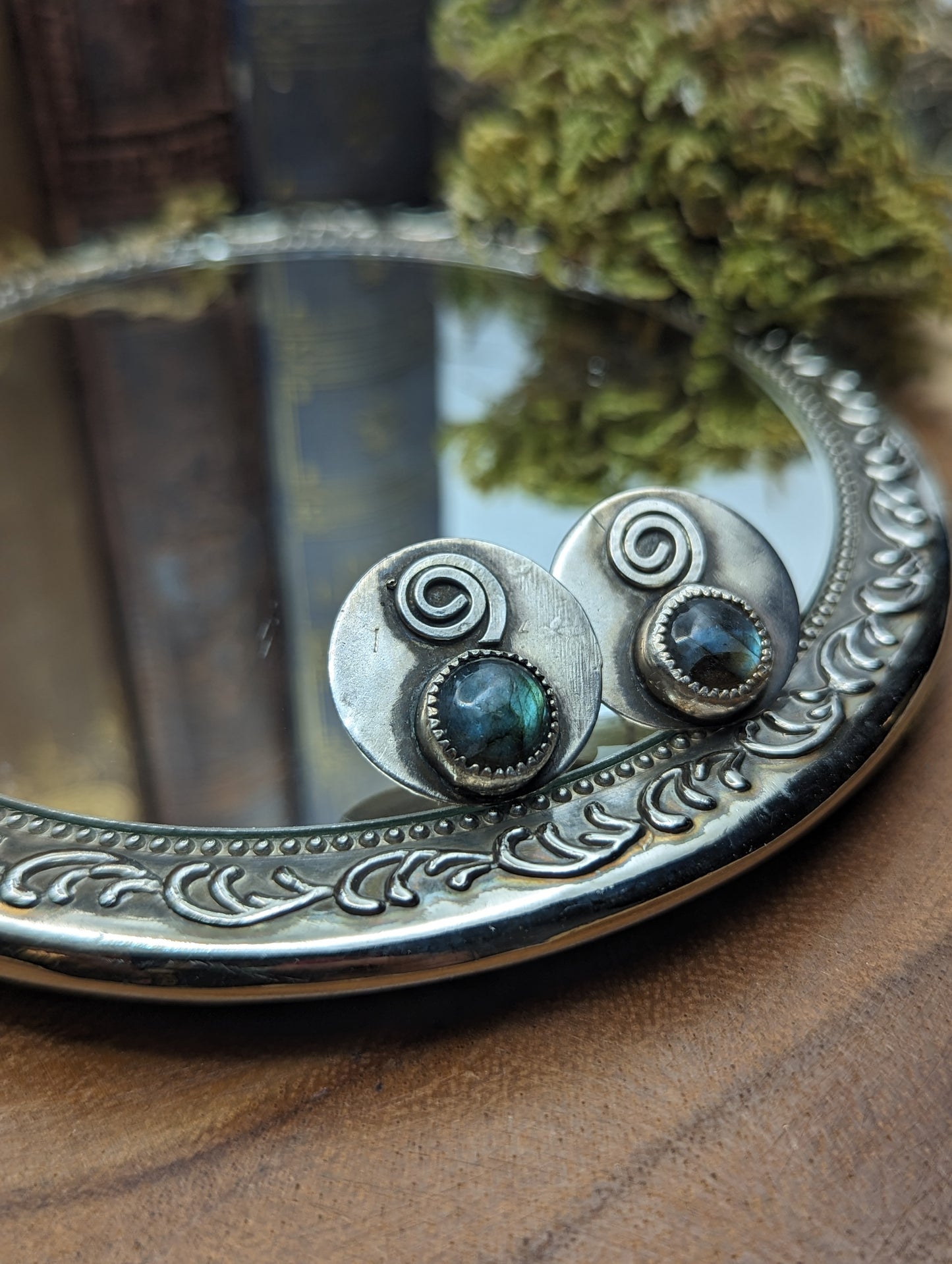 Labradorite | Stud Earrings